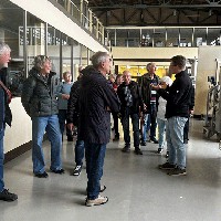 in er Halle 63